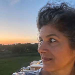 Meet your Posher, Maliha